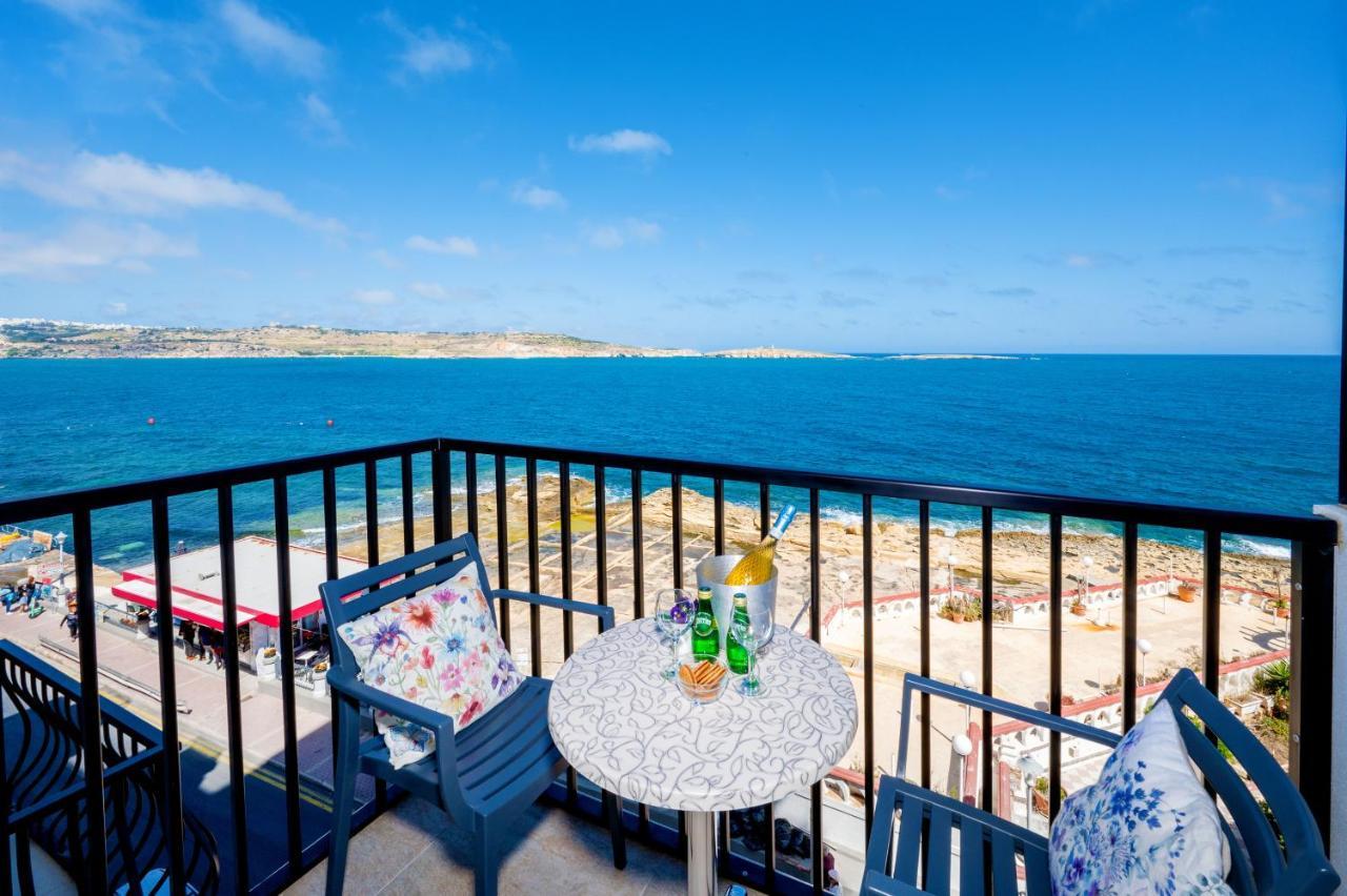 Islet Promenade Seafront Family Apartment With 2 Balconies By Getawaysmalta St. Paul's Bay Buitenkant foto