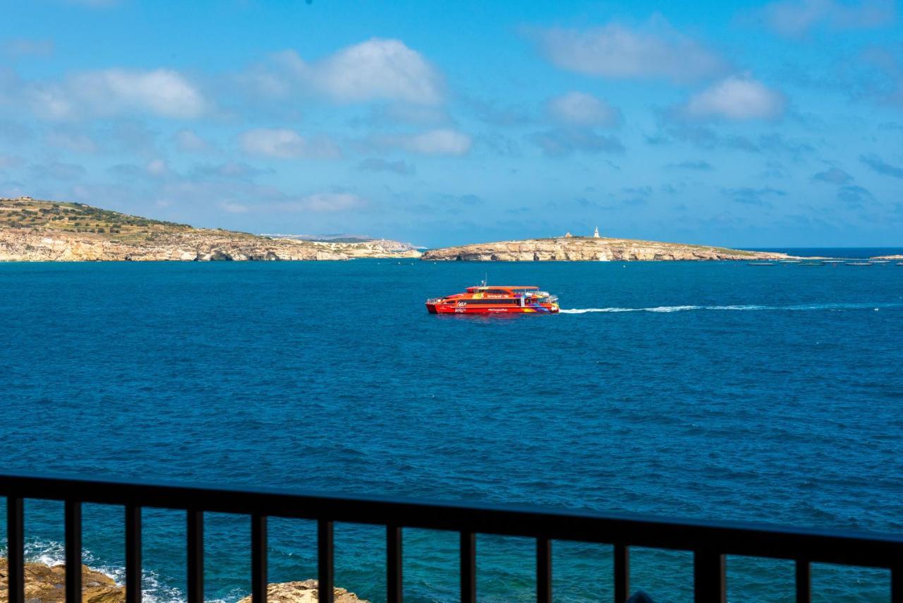 Islet Promenade Seafront Family Apartment With 2 Balconies By Getawaysmalta St. Paul's Bay Buitenkant foto