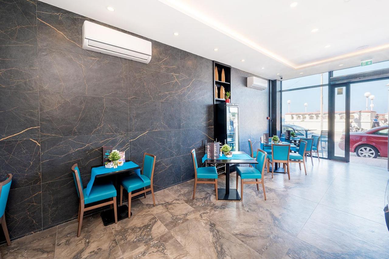 Islet Promenade Seafront Family Apartment With 2 Balconies By Getawaysmalta St. Paul's Bay Buitenkant foto